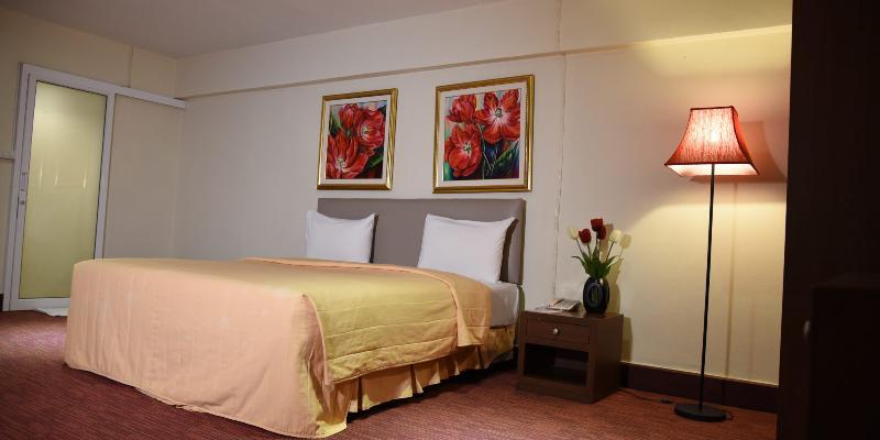 The Canal Hotel Bangkok Exterior foto